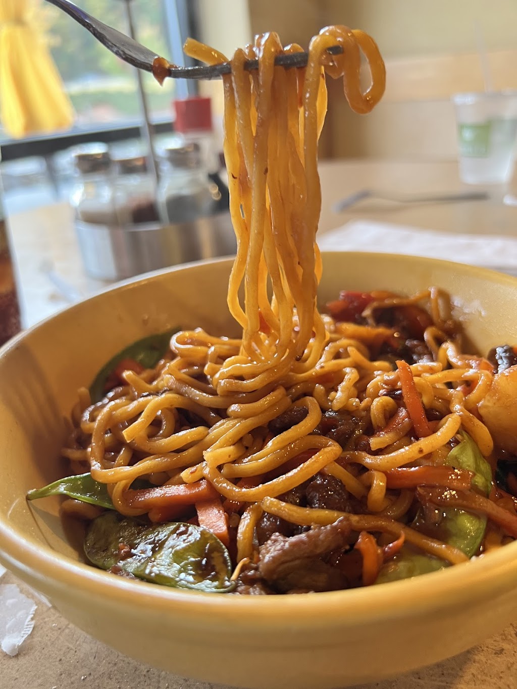 Nothing But Noodles | 2800 Cahaba Village Pl Suite 140, Mountain Brook, AL 35243, USA | Phone: (205) 238-5511