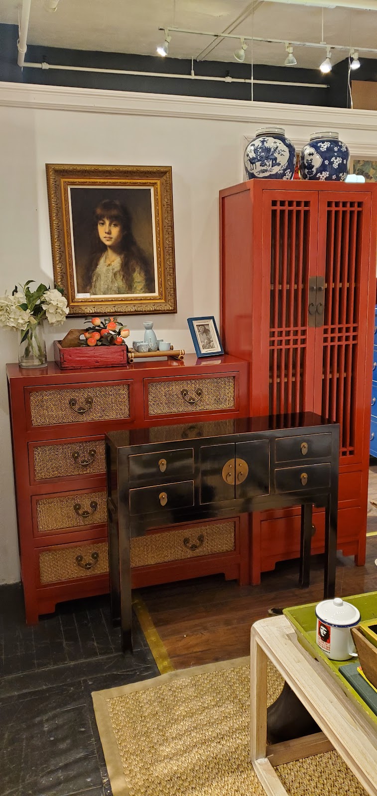 Lins Interiors East, Inc (DBA Asian Barn) | 143 W 19th St, New York, NY 10011, USA | Phone: (212) 647-0088