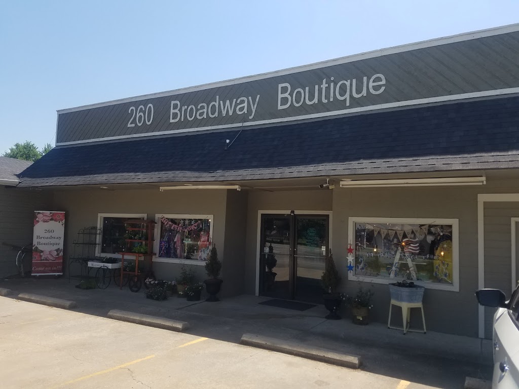 260 Broadway Boutique | 260 N Broadway Ave, Inola, OK 74036, USA | Phone: (918) 373-4844