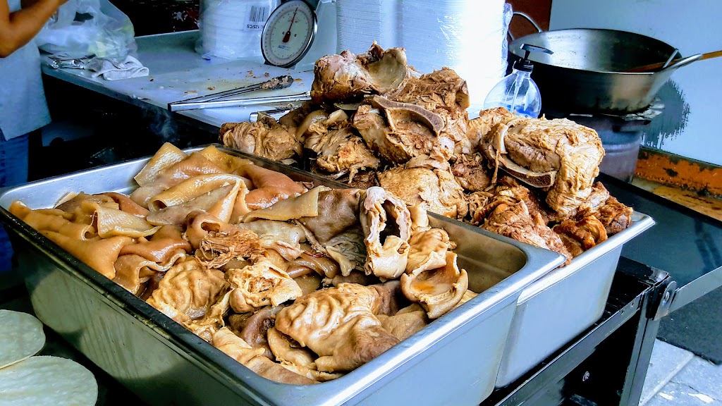 CARNITAS EL CHOCHE | 11858 S Figueroa St, Los Angeles, CA 90061 | Phone: (323) 683-1269