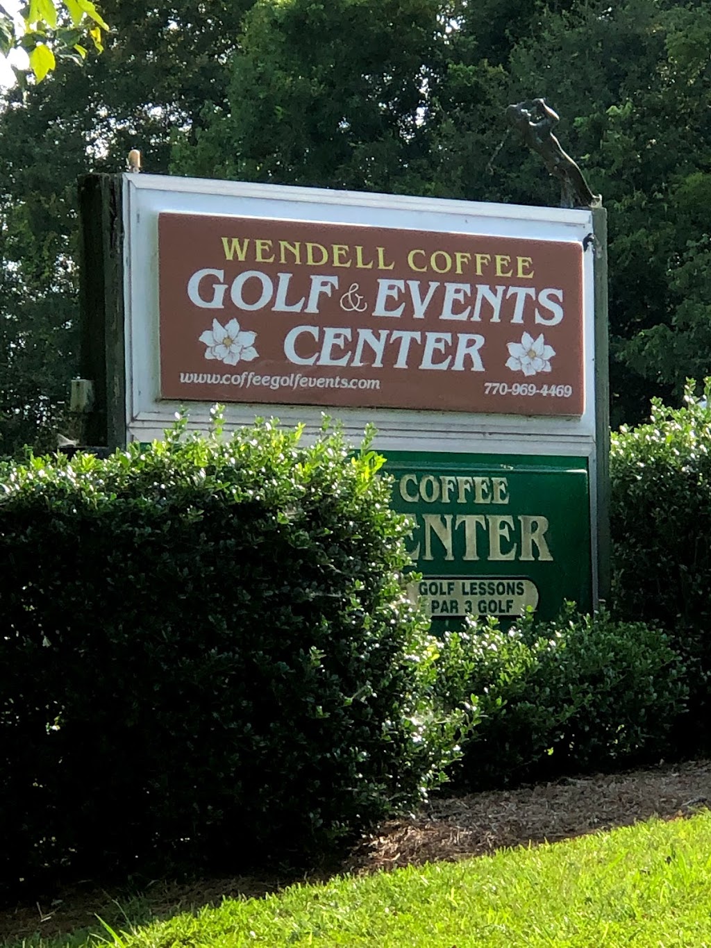 Wendell Coffee Golf & Event Center | 1963 GA-74, Tyrone, GA 30290, USA | Phone: (770) 969-4469