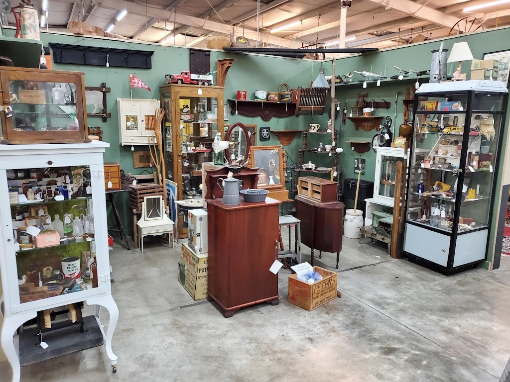 LoneStar Antiques | 5605 Denton Hwy, Haltom City, TX 76148, USA | Phone: (817) 503-0441