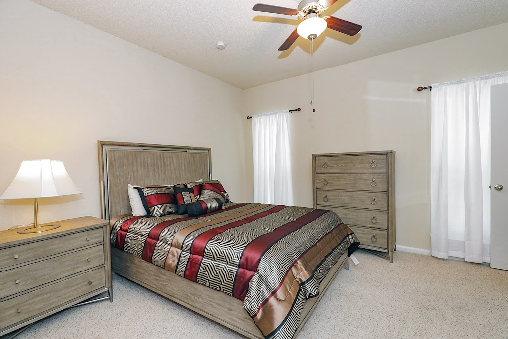 Oak Tree Condominium Apartments | 2730 Oak Tree Dr, Carrollton, TX 75006 | Phone: (972) 645-6882