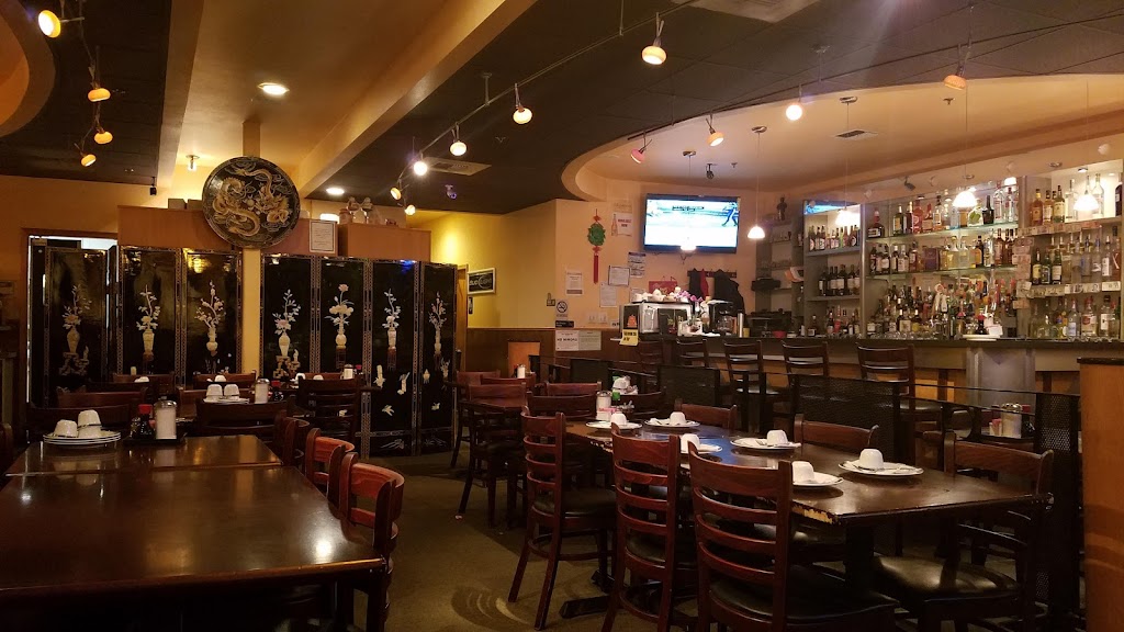 Lucky Dragon Restaurant | 25 95th Dr NE, Lake Stevens, WA 98258, USA | Phone: (425) 397-2099