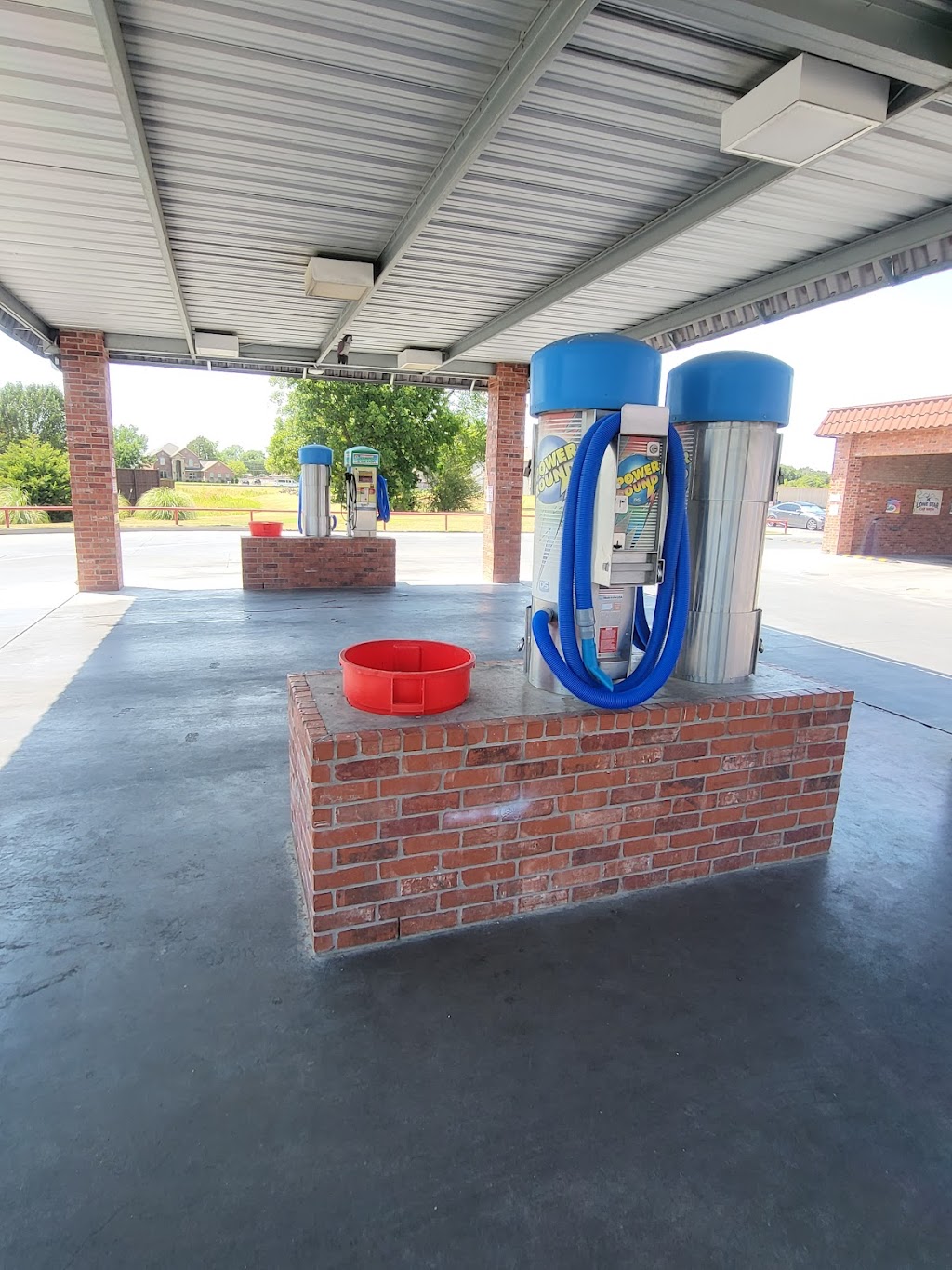 Lone Star Car Wash | 8010 Jack Finney Blvd, Greenville, TX 75402, USA | Phone: (903) 494-1012