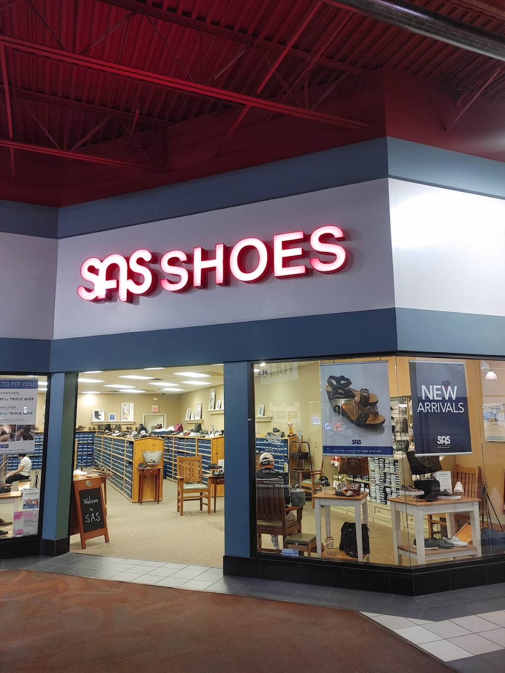 SAS Shoes | 1750 N Buffalo Dr #101, Las Vegas, NV 89128, USA | Phone: (702) 243-0886