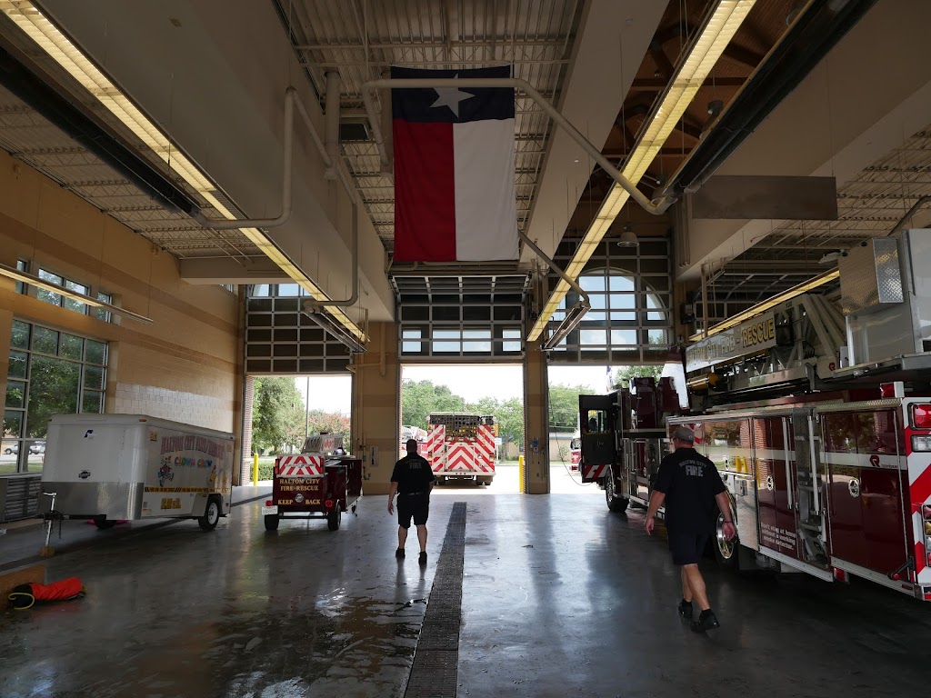 Haltom City Central Fire Station #1 | 5525 Broadway Ave, Haltom City, TX 76117, USA | Phone: (817) 222-7140