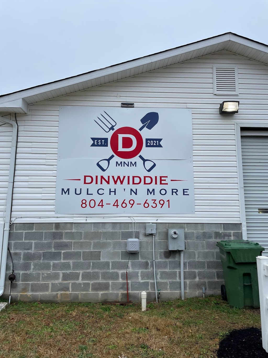 Dinwiddie Mulch N More | 14417 Courthouse Rd, Dinwiddie, VA 23841, USA | Phone: (804) 469-6391