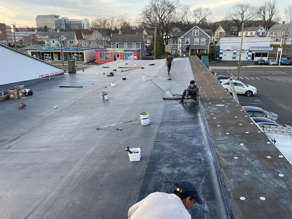 A&C Roofing and Restoration | 8 Mallory St APT 2, Danbury, CT 06810, USA | Phone: (203) 733-8227