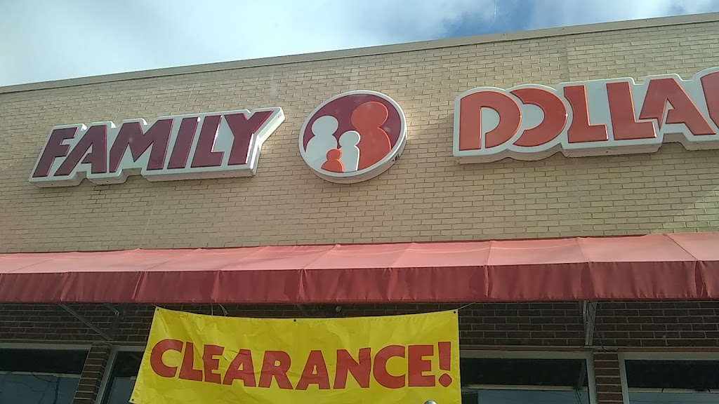 Family Dollar | 316 N Donahue Dr, Auburn, AL 36832, USA | Phone: (334) 539-6994