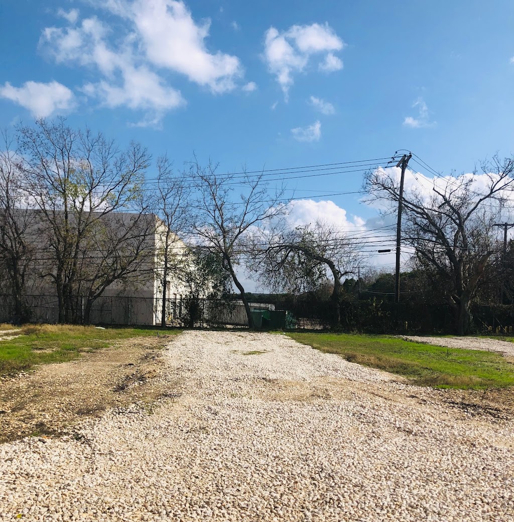 St. Johns RV & Mobile Home Park - NO AVAILABILITY | 3904 Prairie Ln, Austin, TX 78728, USA | Phone: (512) 270-0491