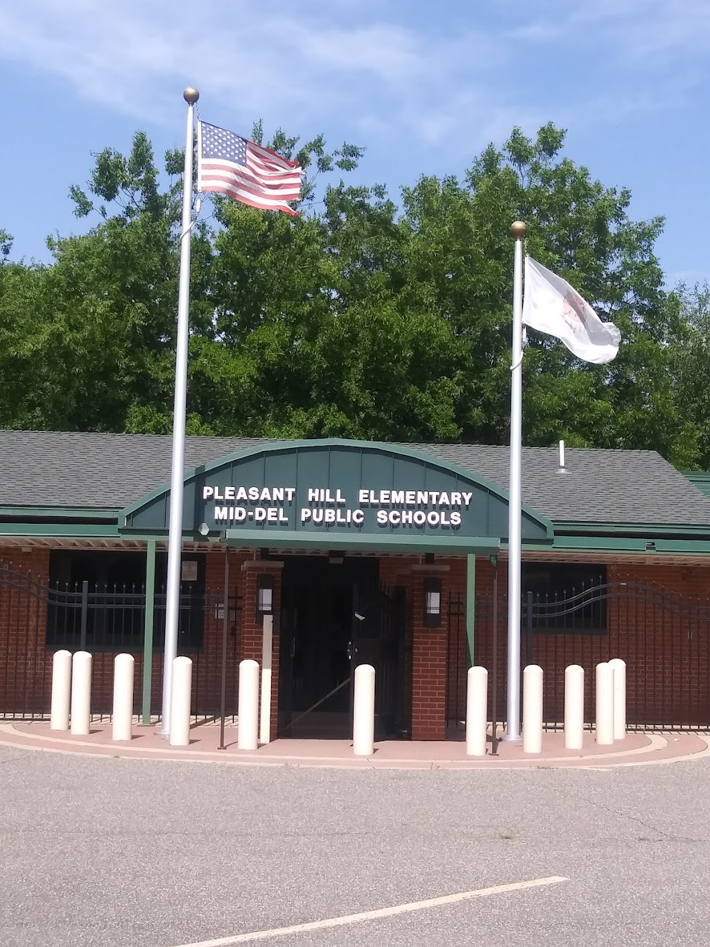 Pleasant Hill Elementary School | 4346 NE 36th St, Forest Park, OK 73121, USA | Phone: (405) 427-6551