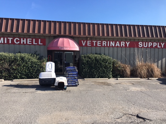 Mitchell Vet Supply | 2136 N Mosley St, Wichita, KS 67214, USA | Phone: (316) 267-6276