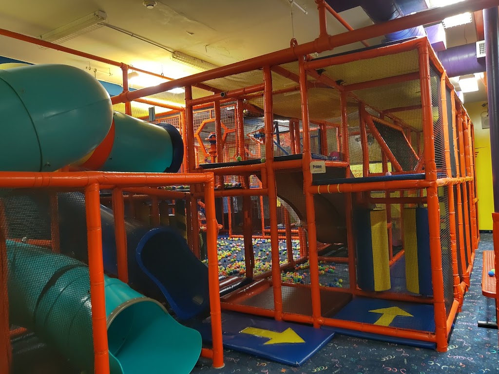 Laser Bounce Family Fun Center | 2710 Hempstead Tpke, Levittown, NY 11756, USA | Phone: (516) 342-1330