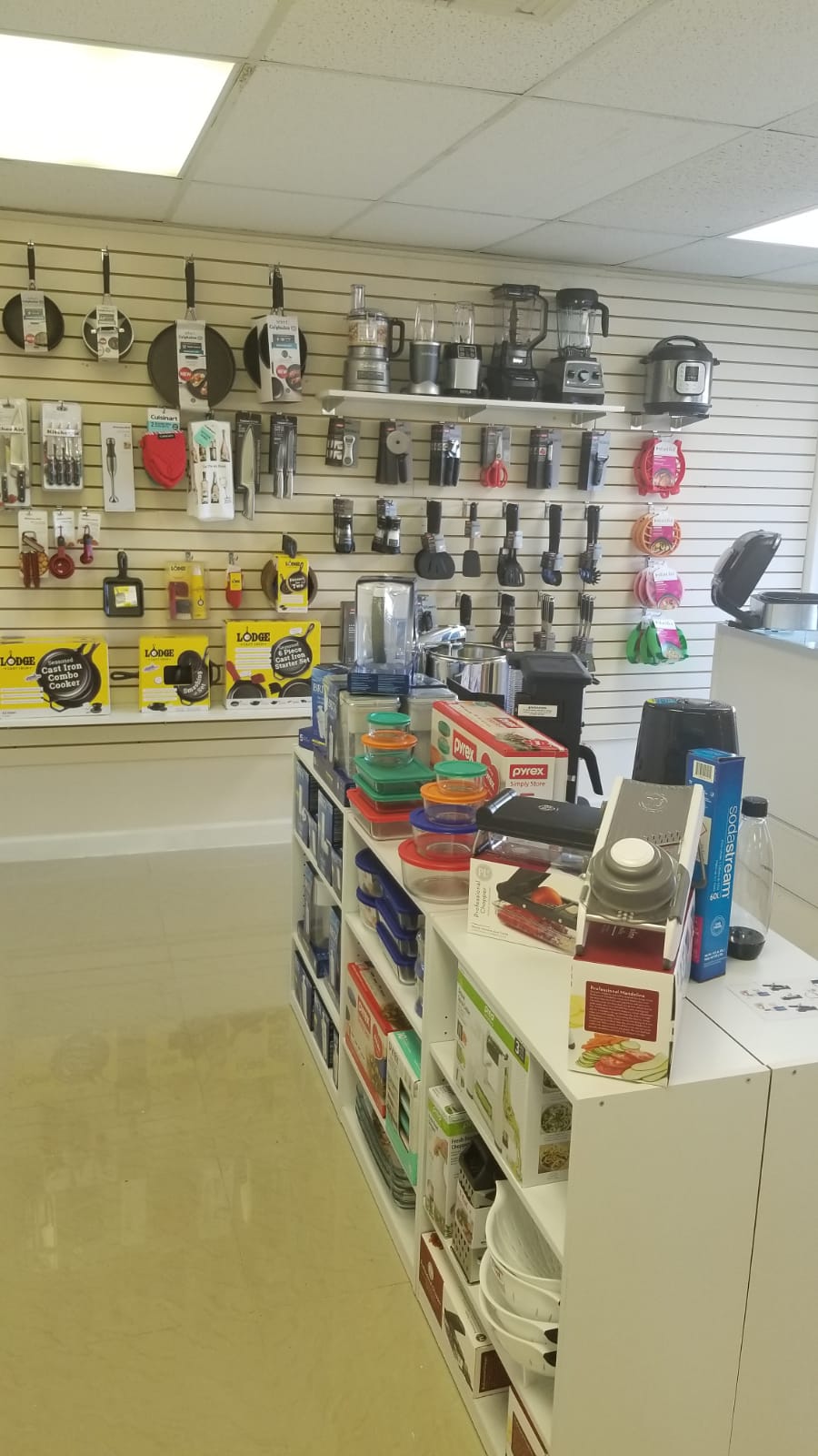 Sparkles Gift & Party Shop | 7756A NW 44th St, Lauderhill, FL 33351, USA | Phone: (954) 378-6500