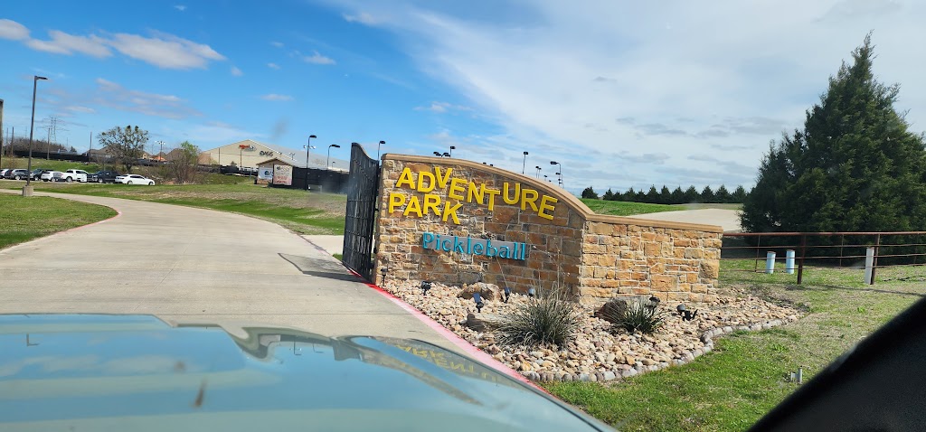 Oasis Pickleball Club | 5757 State Hwy 205, Rockwall, TX 75032, USA | Phone: (972) 772-7768