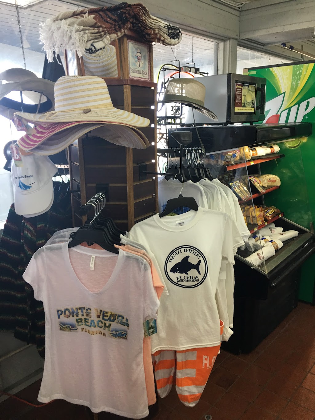 Ocean Front Food Store | 2700 S Ponte Vedra Blvd, Ponte Vedra Beach, FL 32082, USA | Phone: (904) 824-3869