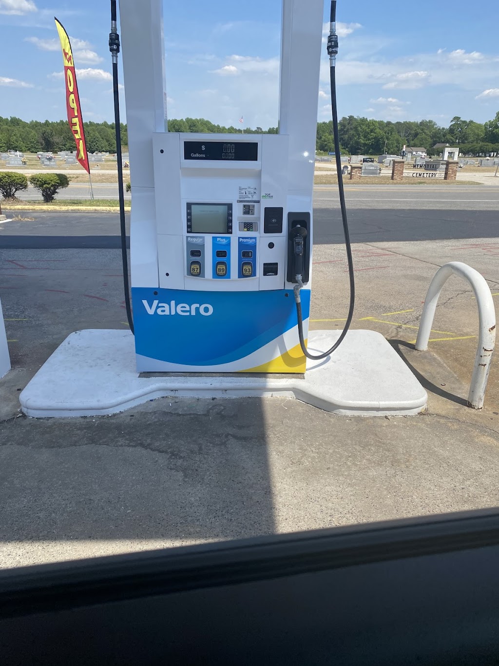 Fairground Valero | 1001 Old Fairground Rd, Dunn, NC 28334, USA | Phone: (910) 292-2294