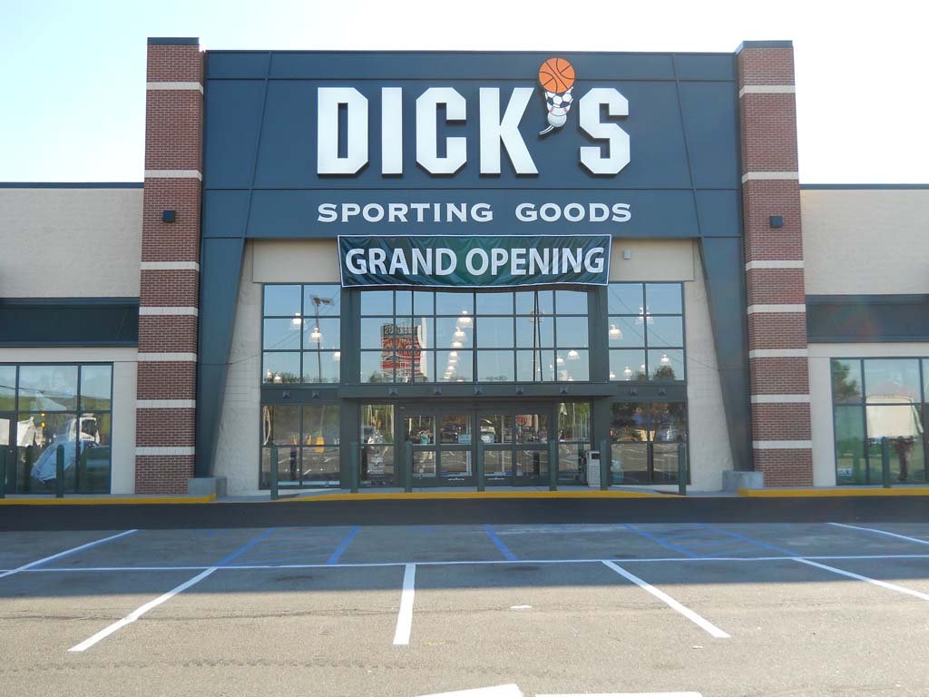 DICKS Sporting Goods | 2505 Richmond Ave, Staten Island, NY 10314 | Phone: (718) 982-7260