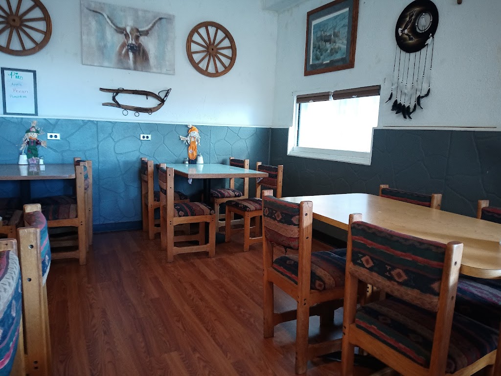 Willard Cantina & Cafe | 21820 US-60, Willard, NM 87063, USA | Phone: (505) 384-1322