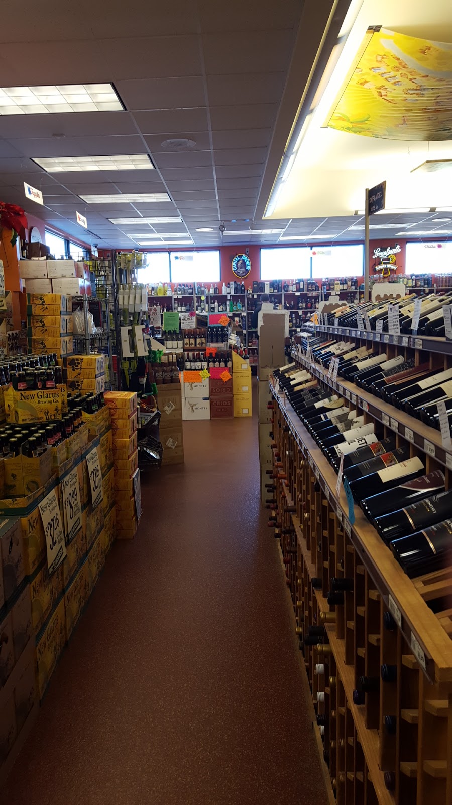 Steves Liquor Store | 122 Junction Rd, Madison, WI 53717, USA | Phone: (608) 833-5995