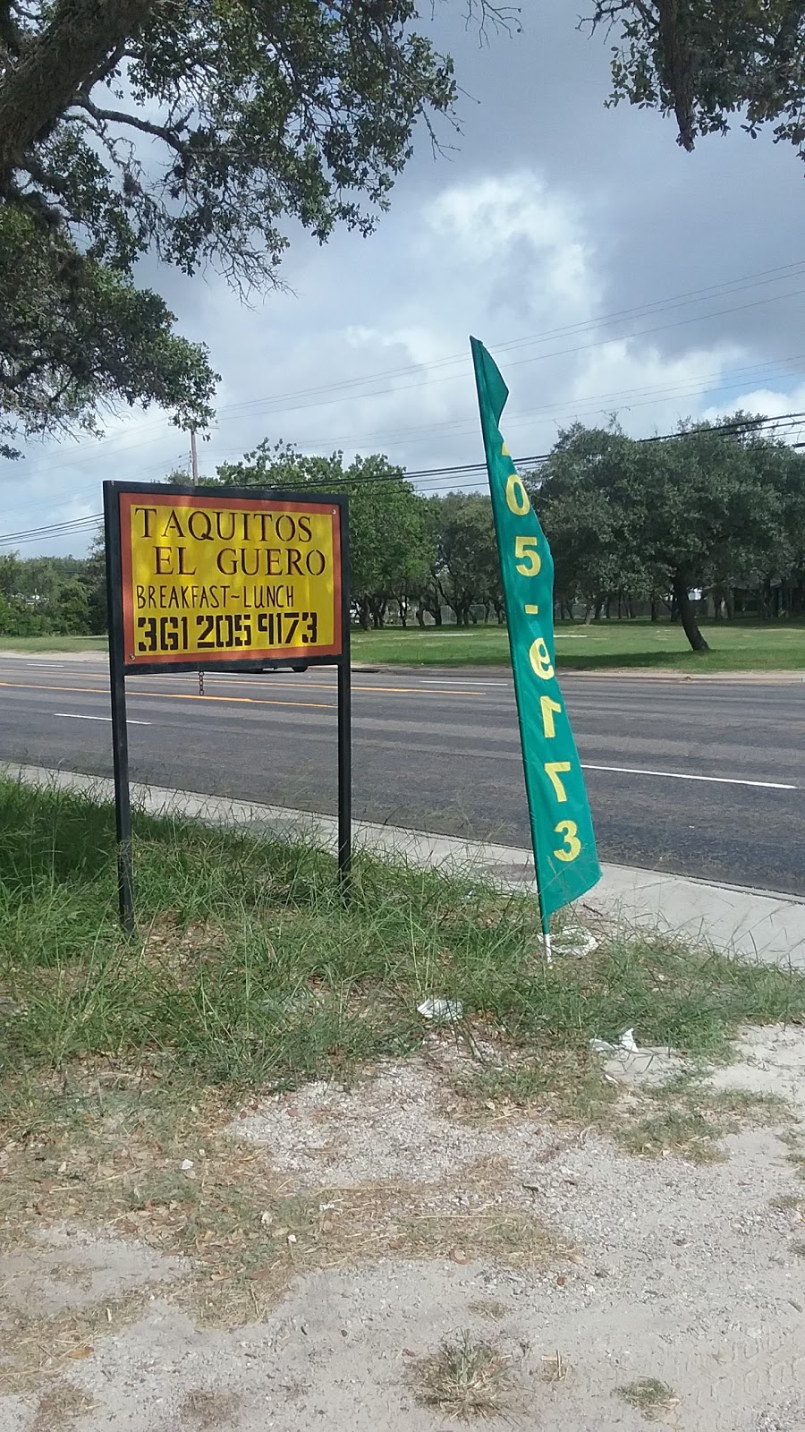 Taquitos El Guero | 527 W Market St, Rockport, TX 78382, USA | Phone: (361) 205-9173