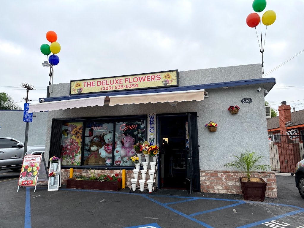 The Deluxe flowers inc | 8934 Long Beach Blvd, South Gate, CA 90280, USA | Phone: (323) 484-9580