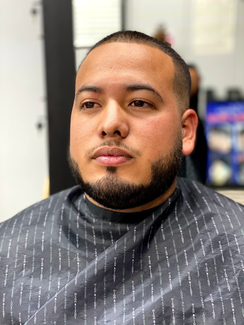 Palacios Barber & Beauty Salon | 699 W Mission Blvd, Pomona, CA 91766, USA | Phone: (909) 242-0087