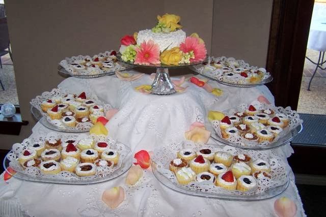 Cheesecake Wedding Cakes by Mrs B | 1133 Independence Blvd, Virginia Beach, VA 23455 | Phone: (757) 681-7289