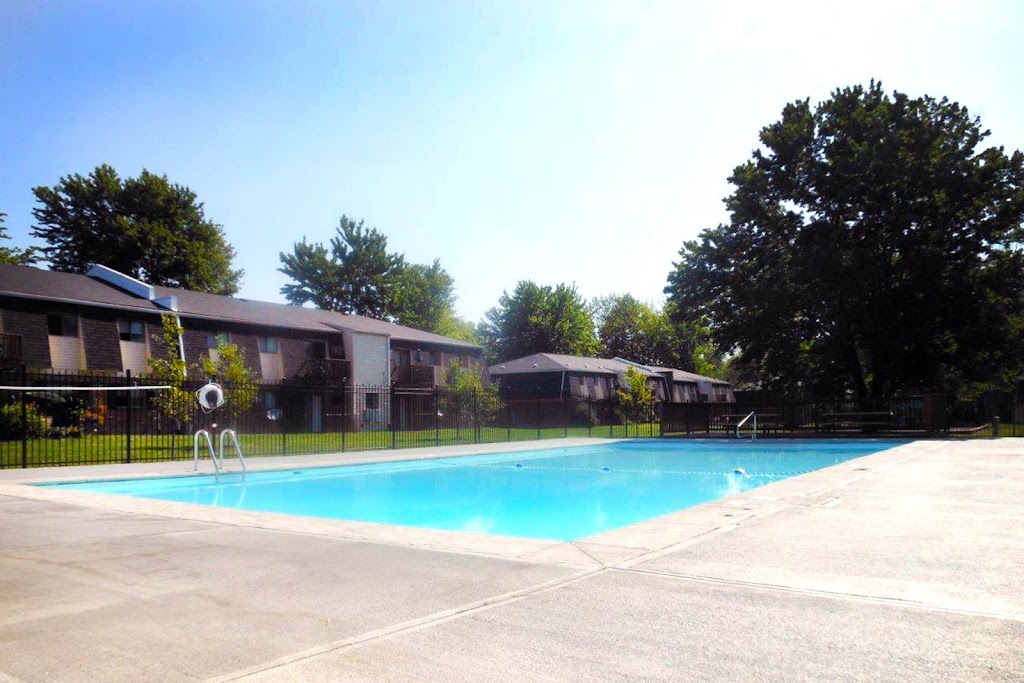 Crown Station Apartments | 72 Amelia-Olive Branch Rd, Amelia, OH 45102 | Phone: (513) 753-6022