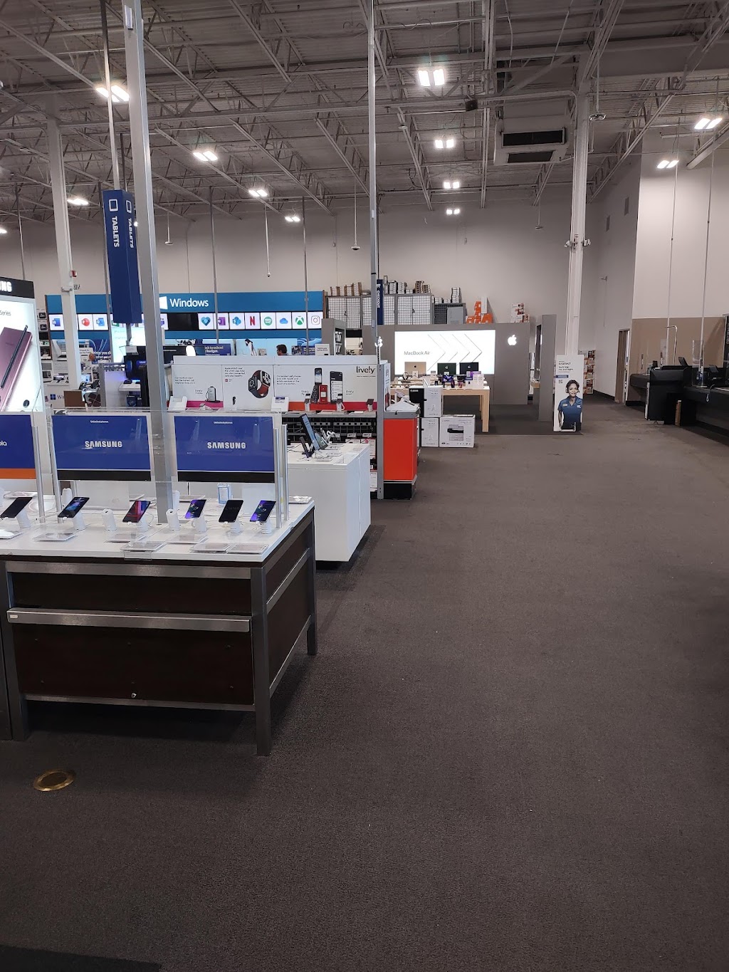 Best Buy | 4020 S Tamiami Trail, Sarasota, FL 34231, USA | Phone: (941) 923-3955