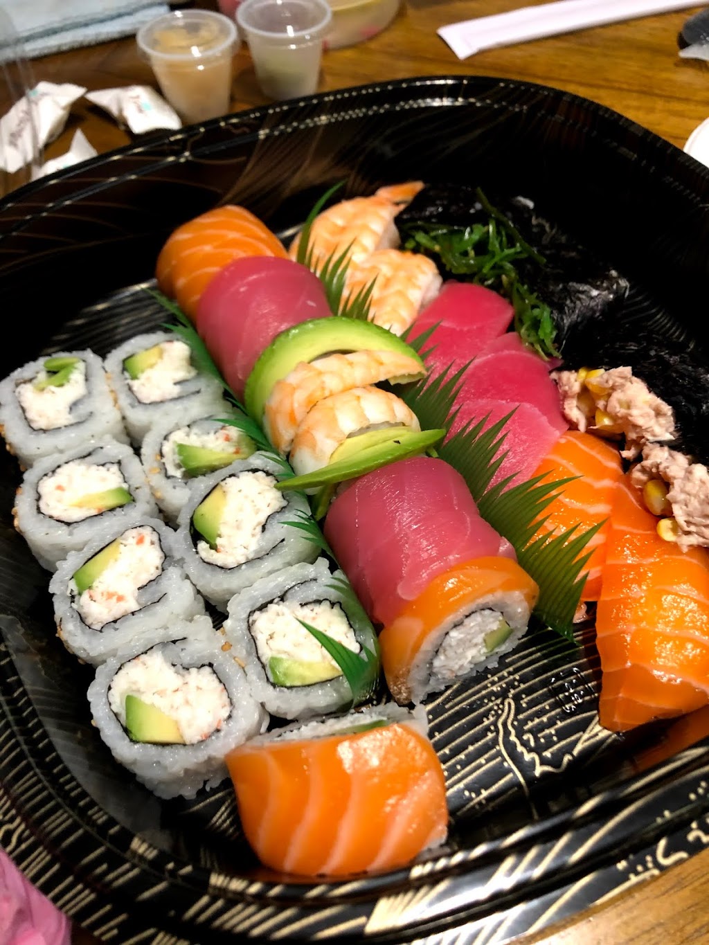 Sushi Space | 12113 Santa Monica Blvd Suite 206, Los Angeles, CA 90025, USA | Phone: (323) 688-1818