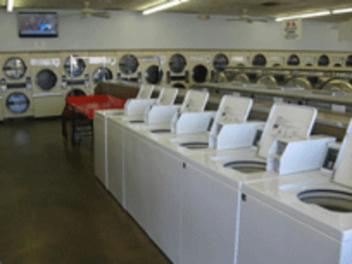 Clean Threads Super Laundry | 1109 Greenland Dr, Murfreesboro, TN 37130 | Phone: (615) 895-6789