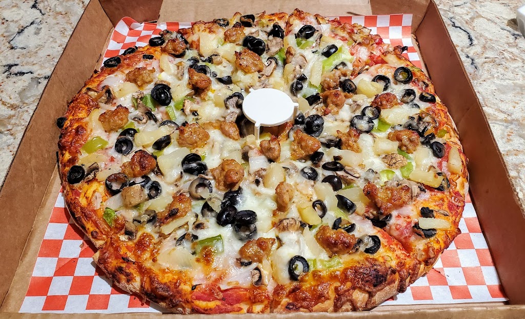 Helenes Fairgrounds Pizzeria | 10 NE Silver Pine Dr #102, Bremerton, WA 98311, USA | Phone: (360) 698-4880