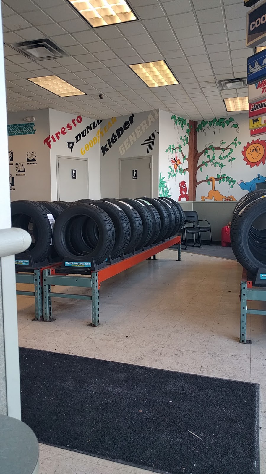 Mavis Discount Tire | 3320 Sunrise Hwy, Wantagh, NY 11793, USA | Phone: (516) 856-2039