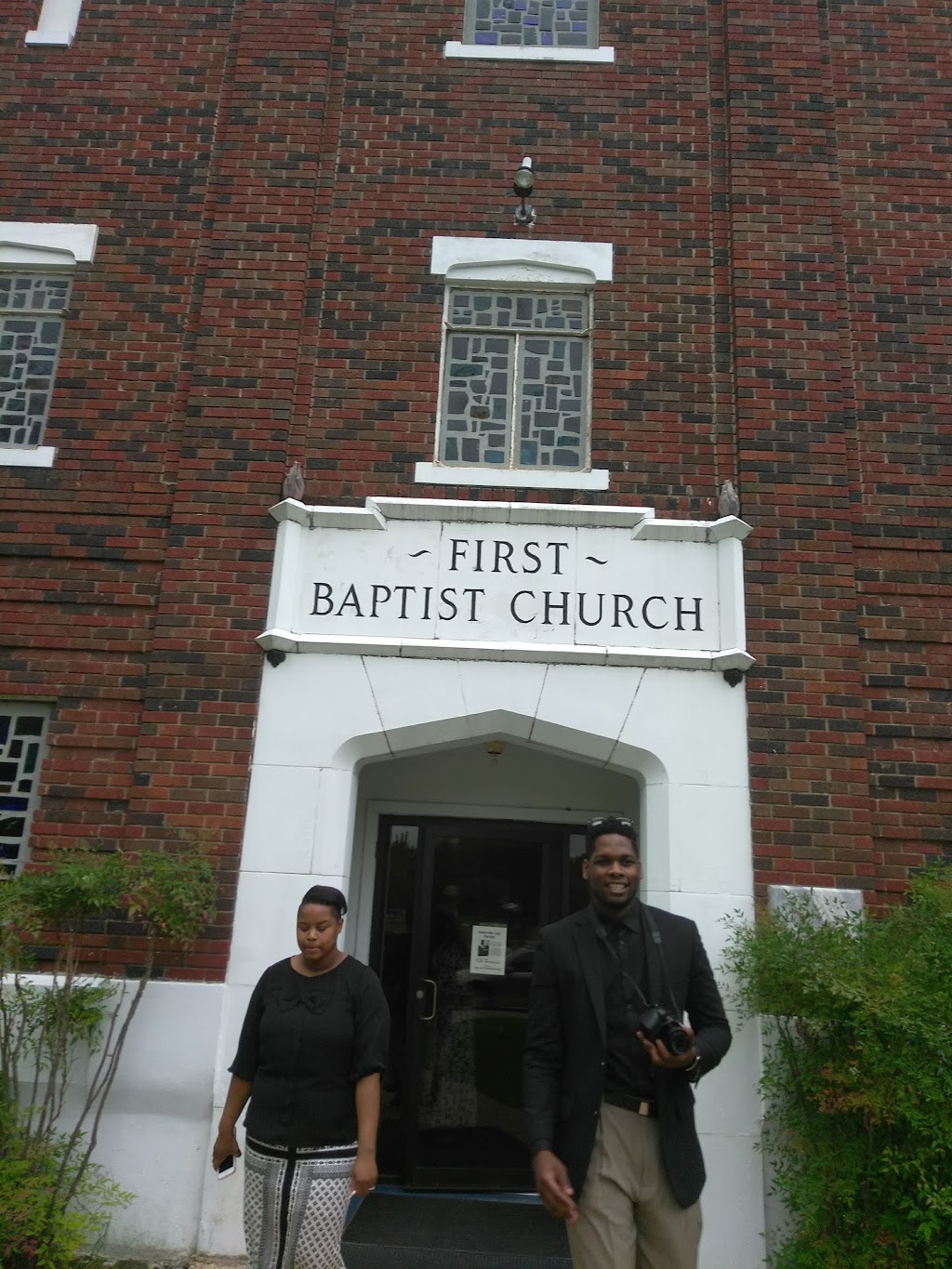 First Baptist Church | 2500 Mallard Ln, Taylor, TX 76574, USA | Phone: (512) 352-3144