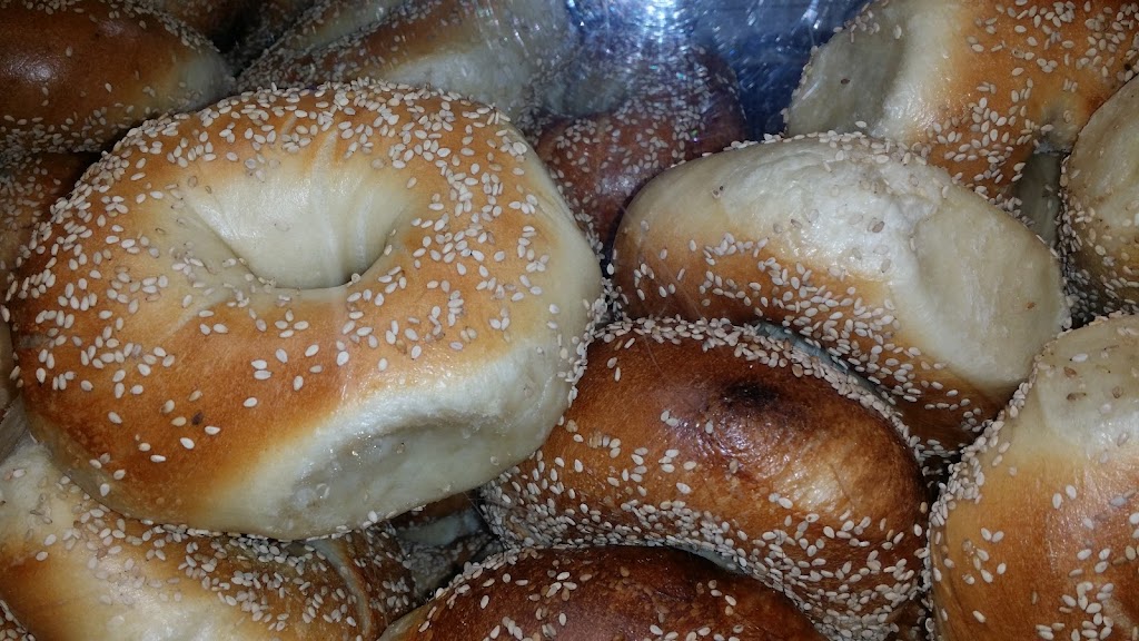 Nyack Hot Bagels and Deli | 348 NY-59, Nyack, NY 10960, USA | Phone: (845) 358-0837