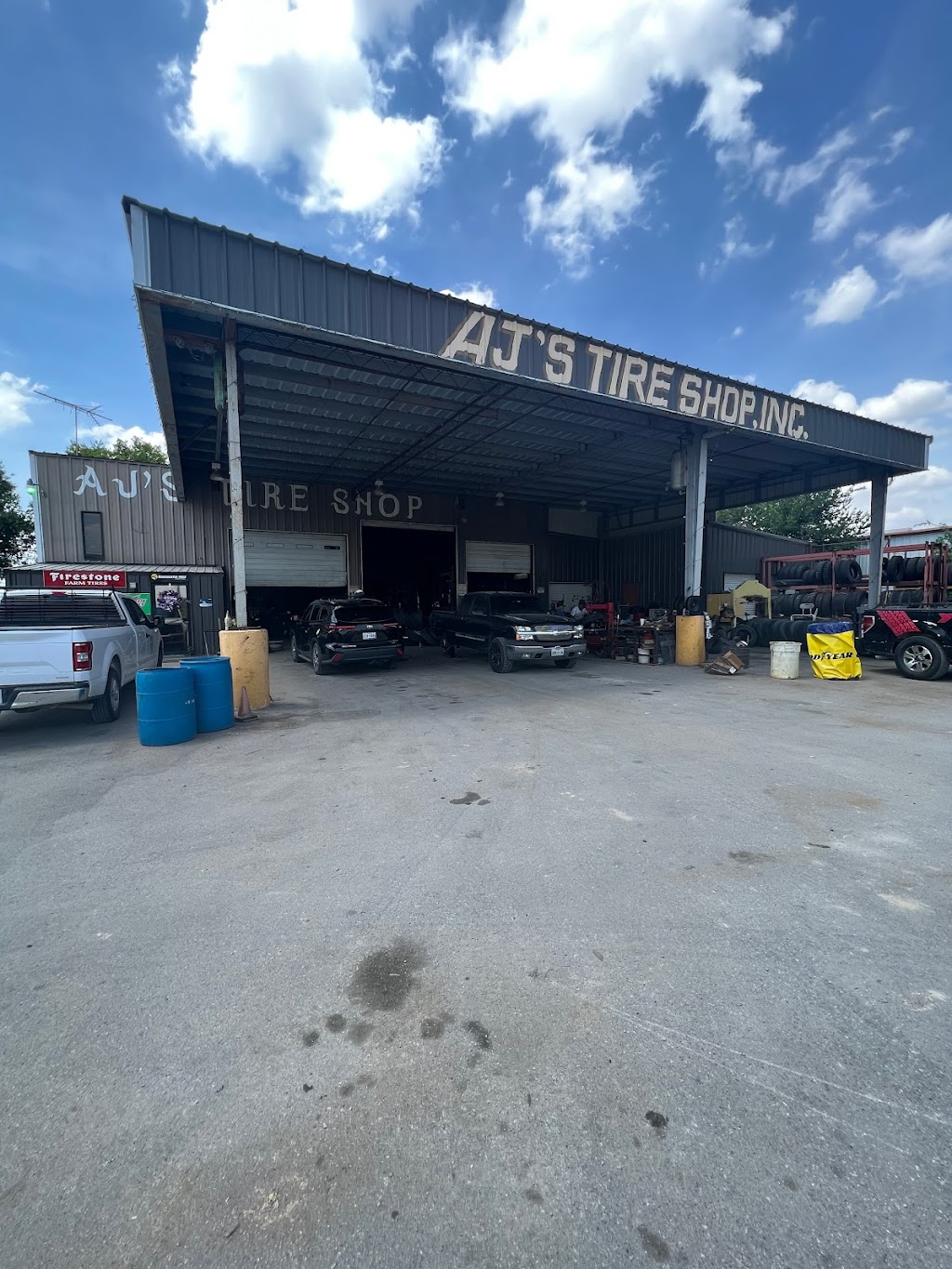 AJs Tires | 14235 I-10 Frontage Rd, Schertz, TX 78154, USA | Phone: (210) 566-6322