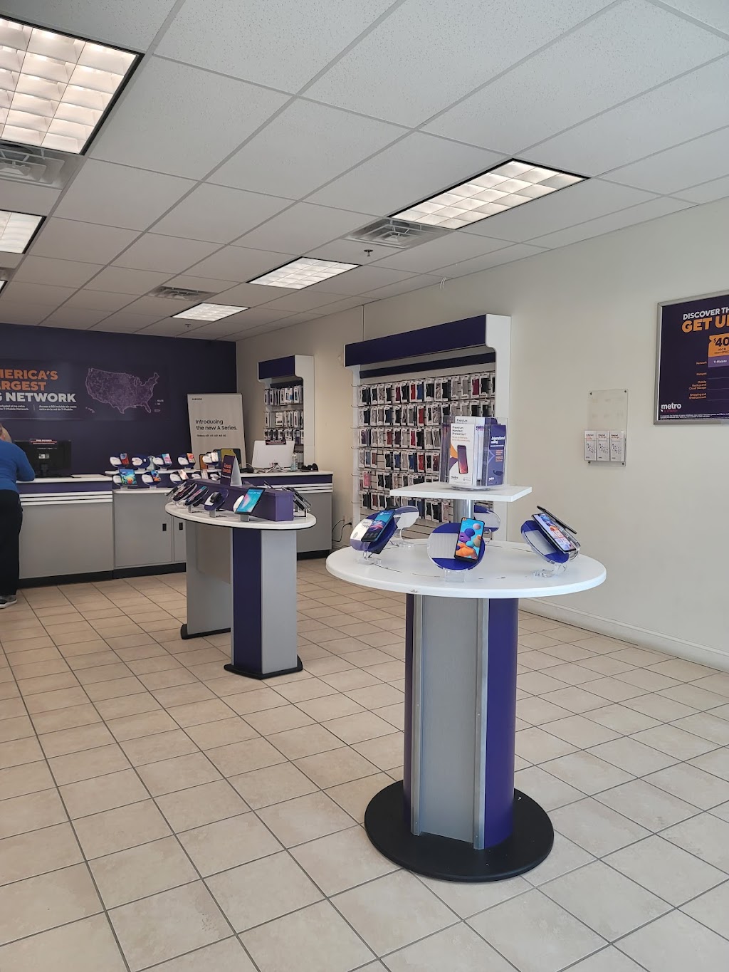 Metro by T-Mobile | 3549 Philadelphia Pike, Claymont, DE 19703, USA | Phone: (302) 746-7111