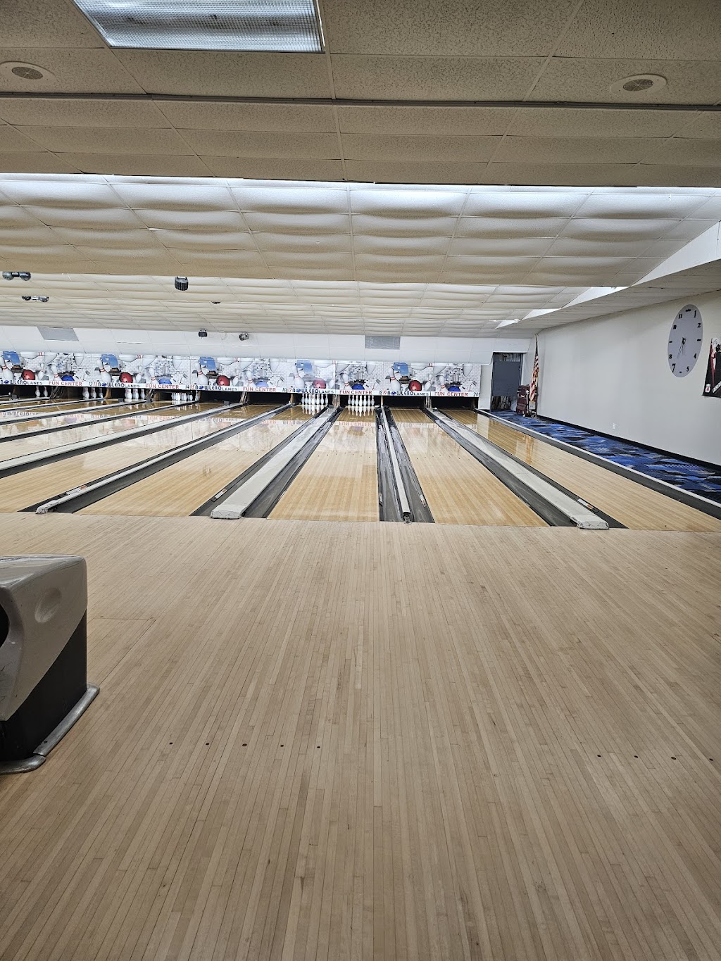 Bowlero Lanes Fun Center Fostoria | 1090 US-23, Fostoria, OH 44830, USA | Phone: (419) 435-3990