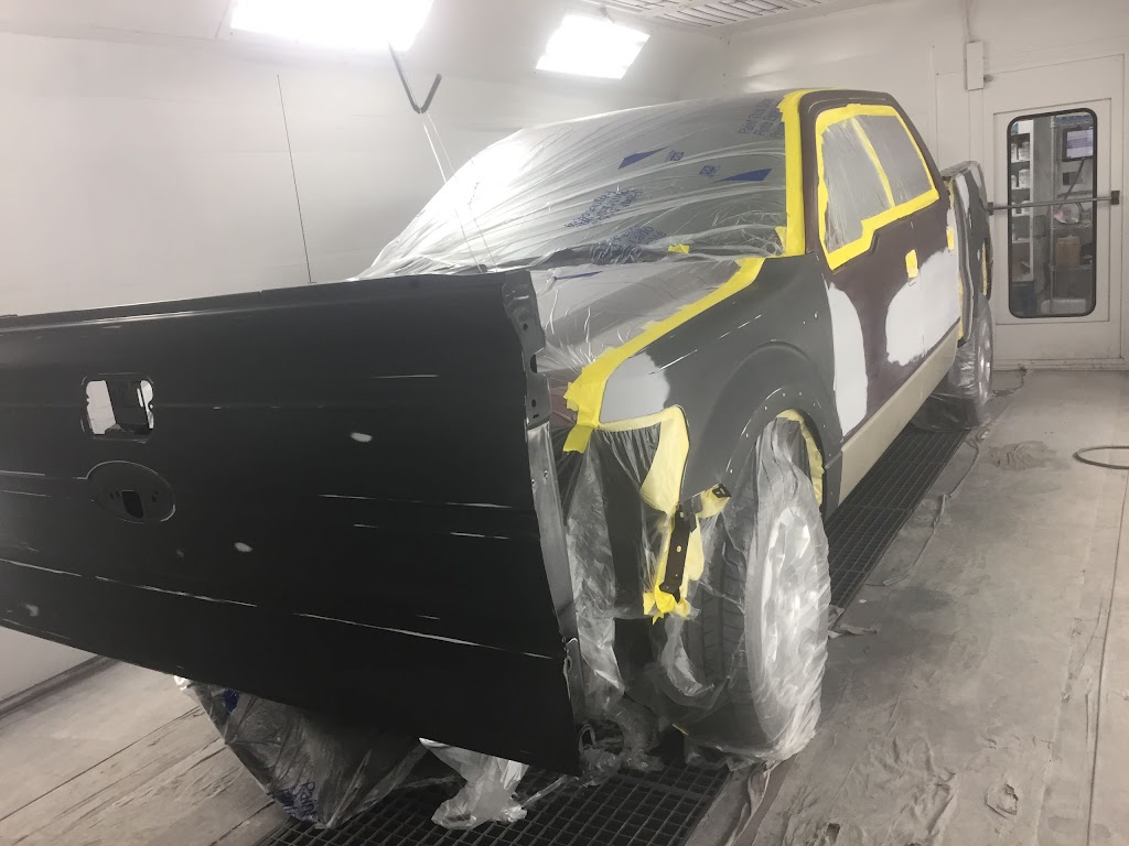 Bakers Body Shop | 617 McKee St, Sturgis, MI 49091, USA | Phone: (269) 503-7254