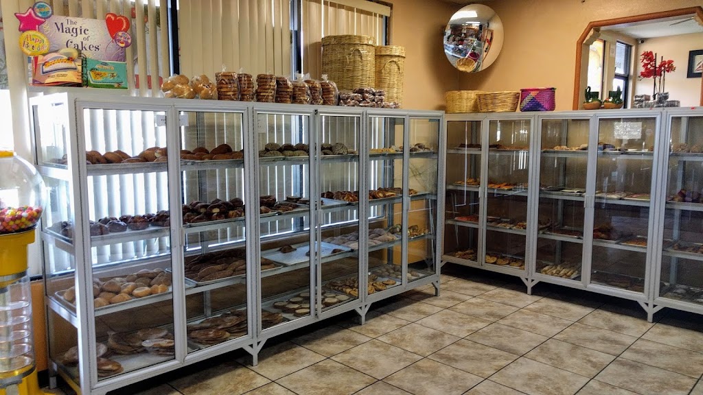 Ortiz Bakery & Restaurant | 1275 S Santa Fe Ave, Vista, CA 92083, USA | Phone: (760) 945-9442