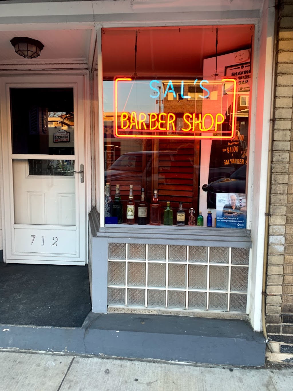 Sals Barber Shop | 712 Brookline Blvd, Pittsburgh, PA 15226, USA | Phone: (412) 341-4313