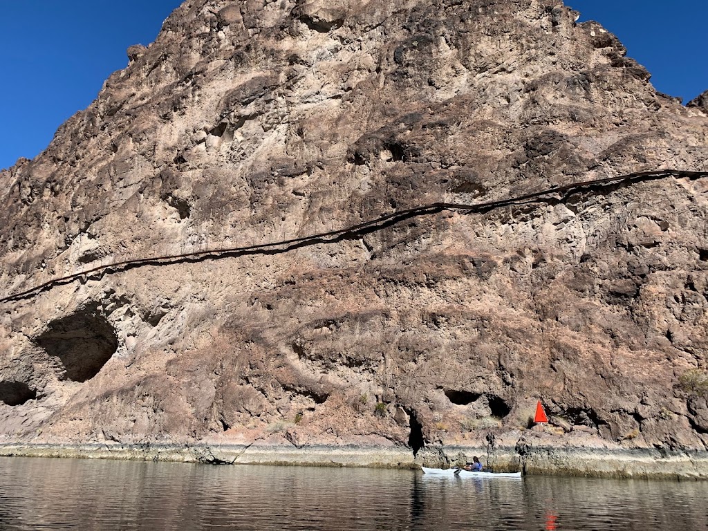 Kayak Lake Mead | 21368 N Palm Desert Dr, Willow Beach, AZ 86445, USA | Phone: (928) 767-3061