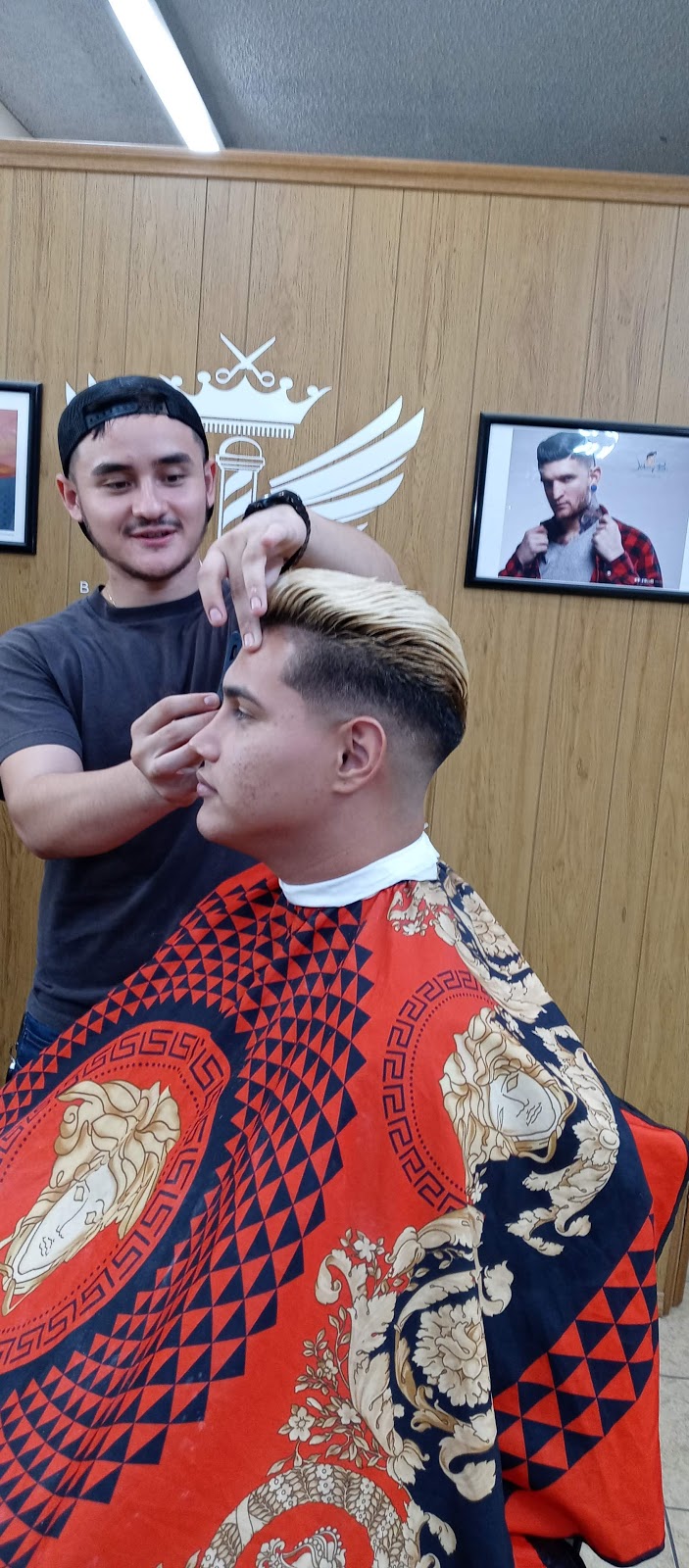 Rauls Barber Shop | 8347 Arlington Ave, Riverside, CA 92503, USA | Phone: (951) 205-5062