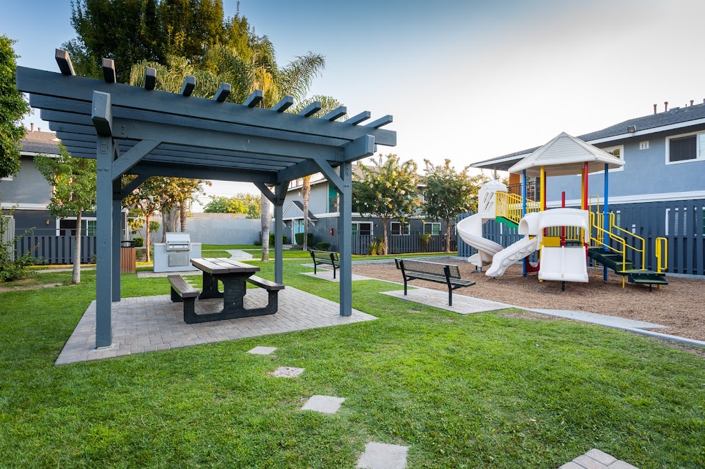 Pacific Palms Apartment Homes | 2045 S Haster St, Anaheim, CA 92802, USA | Phone: (714) 752-4407
