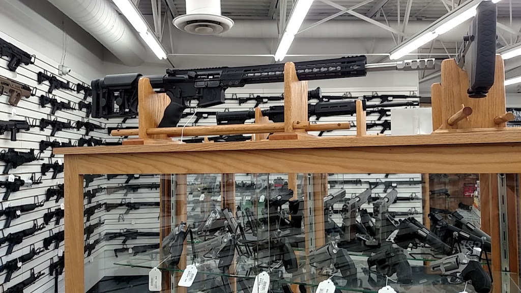 Bills Gun Shop & Range | 3621 88th Ave NE, Circle Pines, MN 55014, USA | Phone: (763) 792-4867