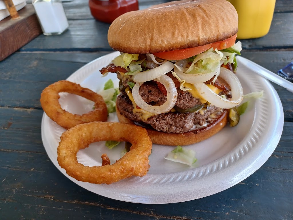 Jay & Dianes Horseshoe Grill | 12020 FM306, Canyon Lake, TX 78133, USA | Phone: (830) 964-3644