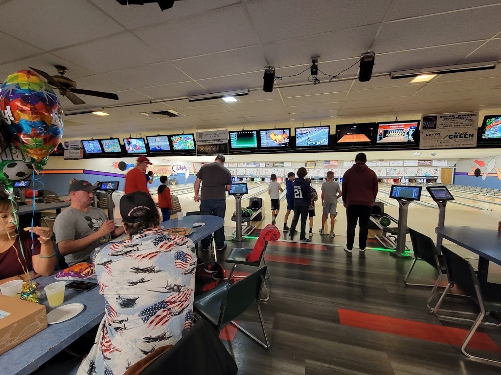 Westbrook Lanes Inc | 3156 51st Ave, Columbus, NE 68601, USA | Phone: (402) 563-3000