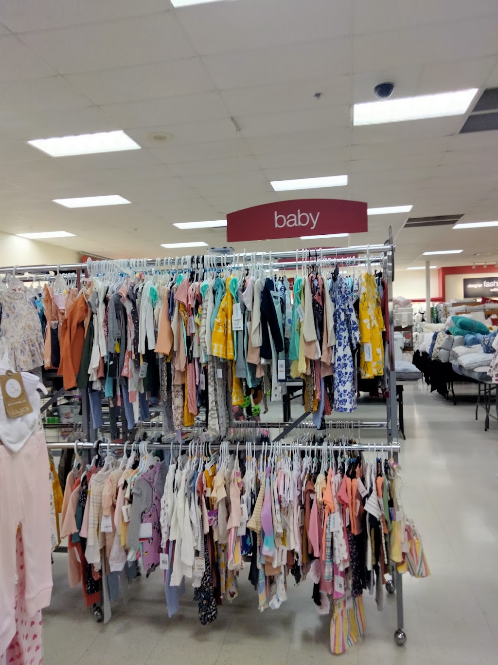 T.J. Maxx | 2660 W Chandler Blvd, Chandler, AZ 85224, USA | Phone: (480) 792-1749